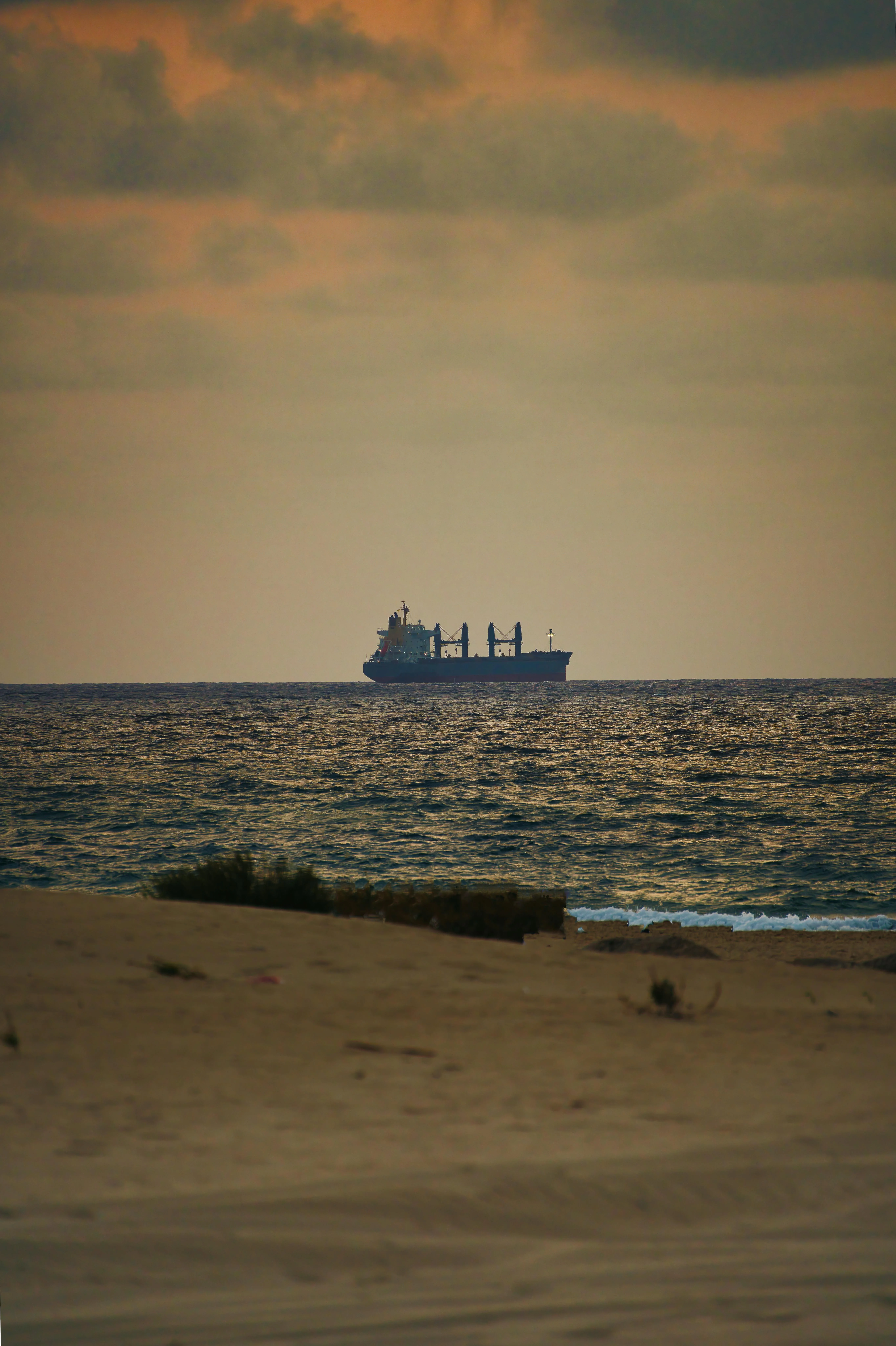 שקיעה יורדת